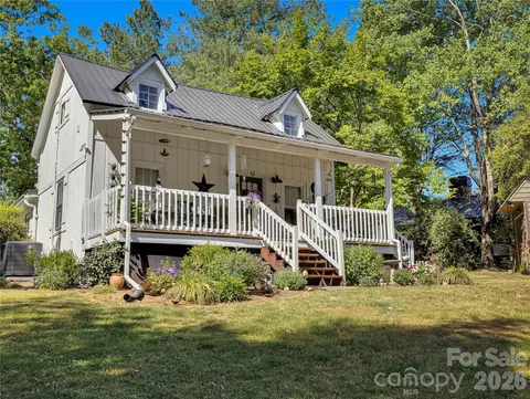 Exterior - 289 Carson St, Tryon, NC 28782 photo 7 of 10