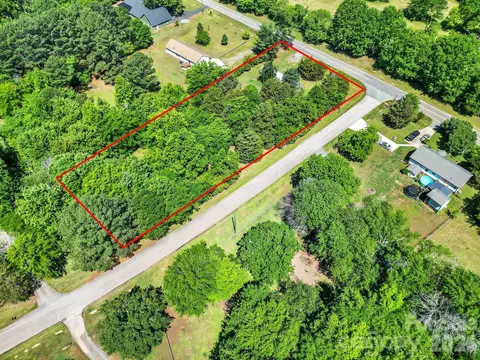 6067 Lake Wylie Road Cor, Lake Wylie, SC 29710