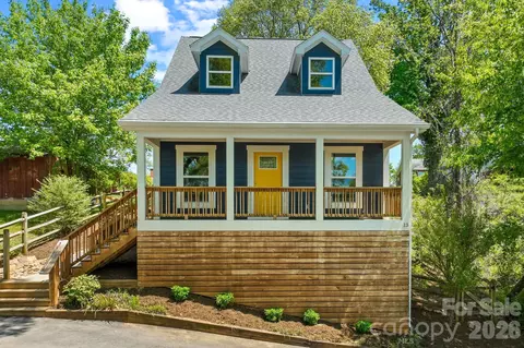 13 Annie St, Asheville, NC 28806