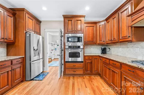 Kitchen - 3331 Keady Mill Loop, Kannapolis, NC 28081 photo 2 of 3
