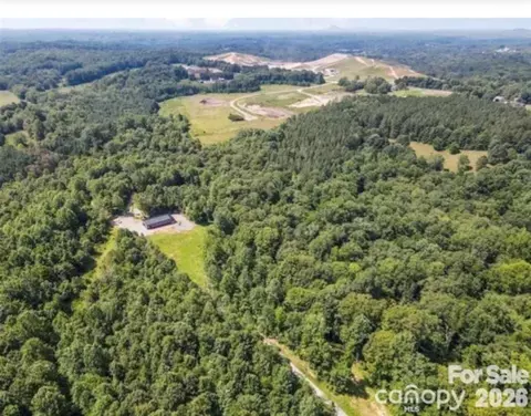 1371 Alexis High Shoals Rd, Dallas, NC 28034