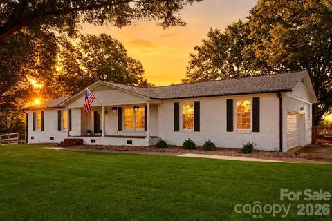 10858 Barberville Rd, Fort Mill, SC 29707