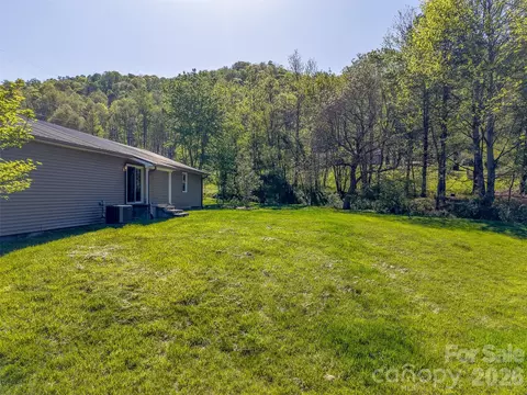 Exterior - 160 Canter Ln, Sylva, NC 28779 photo 9 of 14
