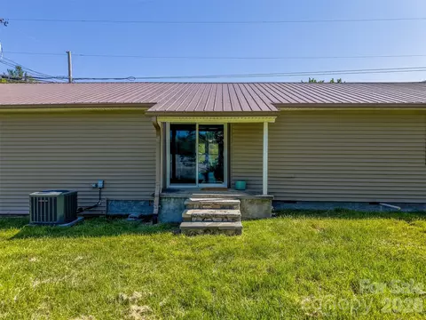 Exterior - 160 Canter Ln, Sylva, NC 28779 photo 8 of 14