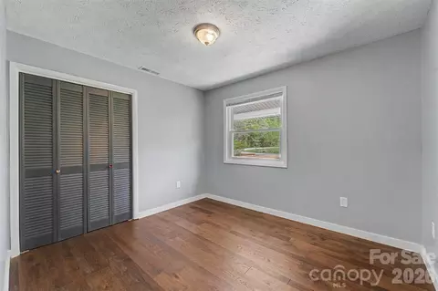 Bedroom - 160 Canter Ln, Sylva, NC 28779 photo 3 of 7