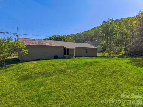 Other - 160 Canter Ln, Sylva, NC 28779 photo 4 of 9