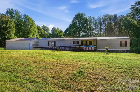 2909 Balkan Dr, York, SC 29745