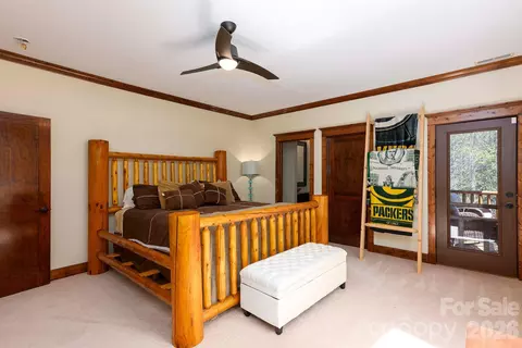 Bedroom - 716 Peppervine Cir, Brevard, NC 28712 photo 2 of 6