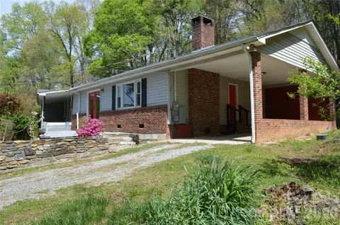 191 Flat Rock Hill Rd, Tryon, NC 28782 photo 2