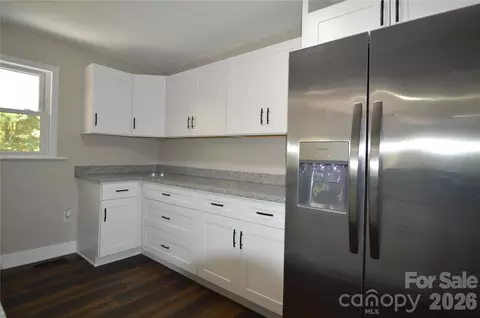 191 Flat Rock Hill Rd, Tryon, NC 28782 photo 17