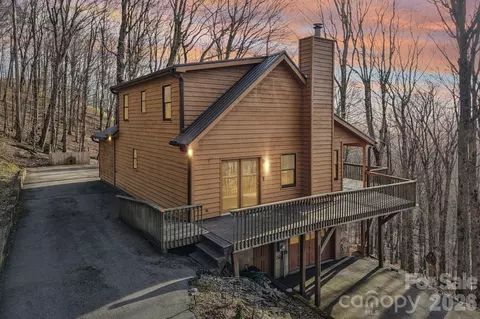 2665 El Miner Dr, Mars Hill, NC 28754