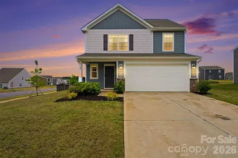 128 Hanging Rock Trl, Statesville, NC 28625