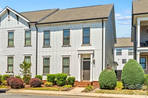 122 Mint A Ave #A, Mooresville, NC 28117