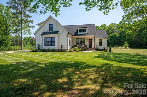 1894 Cline Farm Rd, Lincolnton, NC 28092