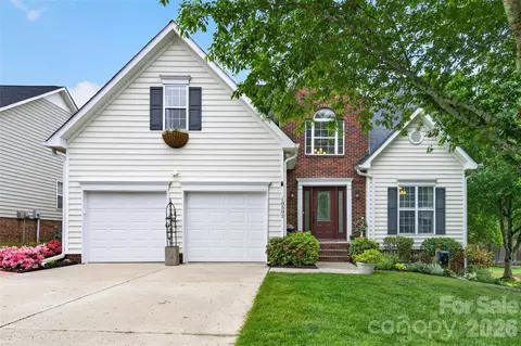 10502 Hellebore Rd, Charlotte, NC 28213
