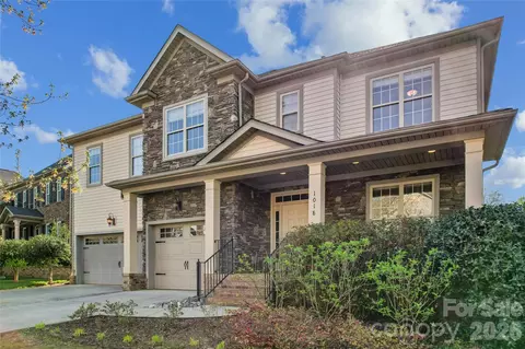 1018 Victoria Blake Ln, Belmont, NC 28012