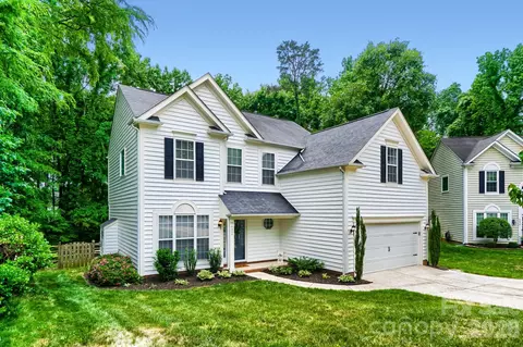 6408 Fillian Ln, Charlotte, NC 28269