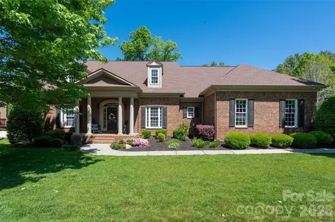 10106 Enfield Ct, Fort Mill, SC 29707