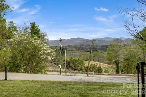 Exterior - 37 Duck Dr, Mars Hill, NC 28754 photo 2 of 6