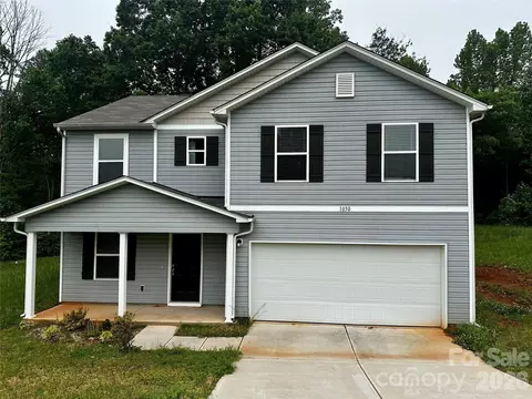 1050 Glenbriar Ct, Woodleaf, NC 27054