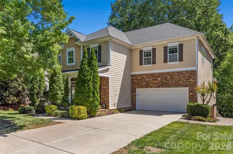 2201 Trading Ford Dr, Waxhaw, NC 28173