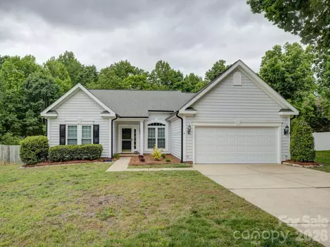 106 White Branch Ct, Fort Mill, SC 29715