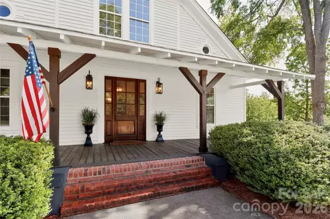 604 Ferguson Ridge Rd, Gastonia, NC 28052