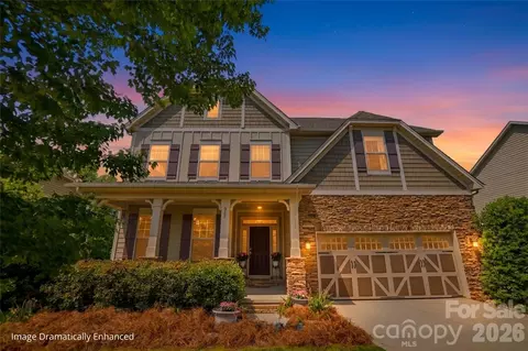 522 Iron Horse Ln, Midland, NC 28107