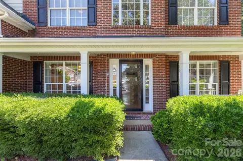 11444 Mangla Dr, Charlotte, NC 28214