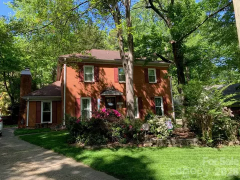 9607 Riddick Pl, Matthews, NC 28105