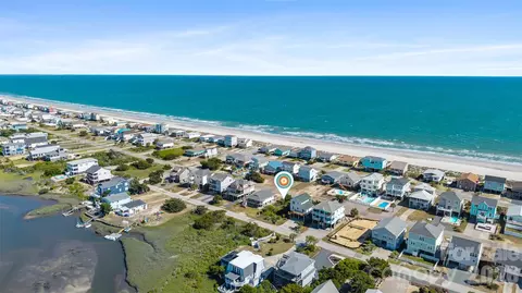 1714 Dolphin W Dr W, Oak Island, NC 28465