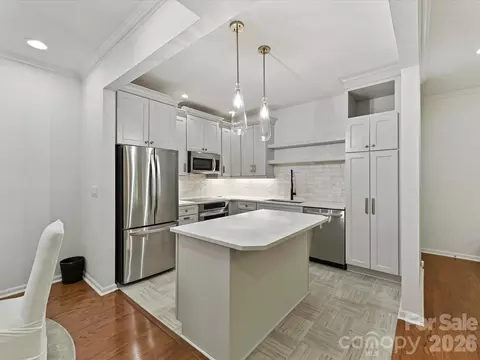 1014 Queens Roa Rd #D, Charlotte, NC 28207