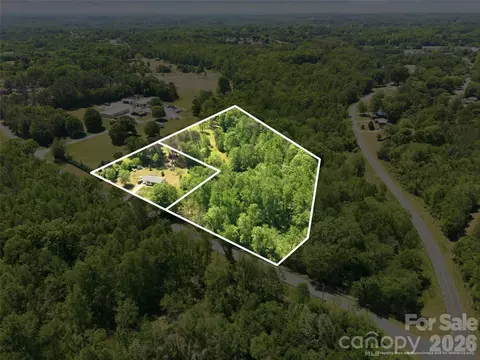 450 Washington St, Forest City, NC 28043