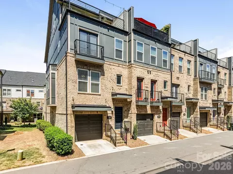 3536 Craughwell Dr, Charlotte, NC 28209