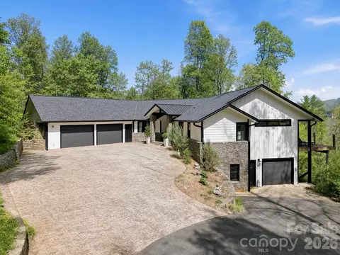 169 Pickens Rd, Weaverville, NC 28787