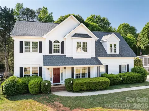 13218 Willow Breeze Ln, Huntersville, NC 28078