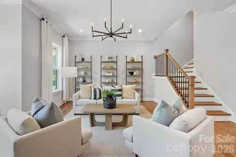 2543 Deacon Ave, Charlotte, NC 28204