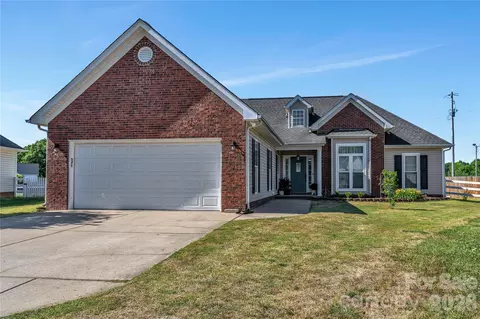 3007 Galena Chase Dr, Indian Trail, NC 28079
