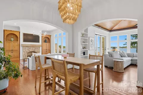 Dining - 3900 Channel Pointe Ln, Denver, NC 28037 photo 2 of 2