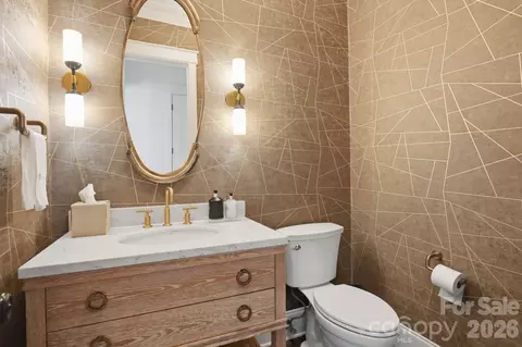 Bath - 3900 Channel Pointe Ln, Denver, NC 28037 photo 1 of 5