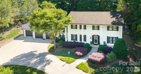 1793 Cedar Se Dr SE, Lenoir, NC 28645