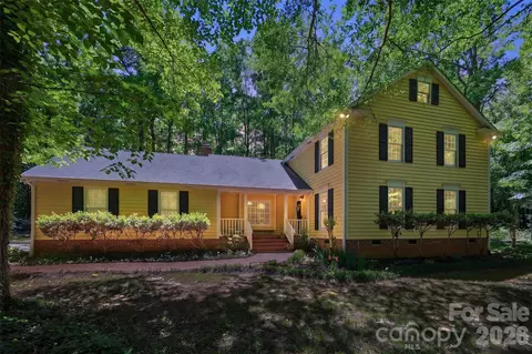 109 Fairway Dr, Fort Mill, SC 29715