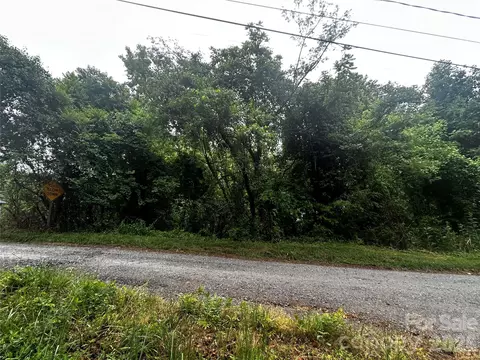 00 Stage St, Lenoir, NC 28645