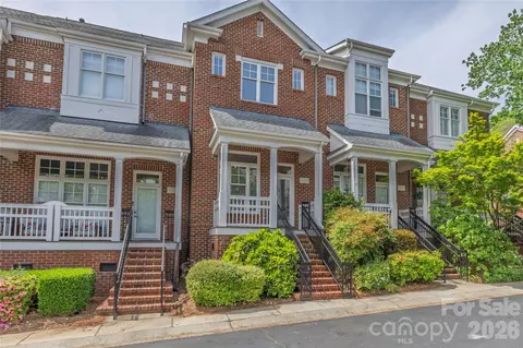 4912 S Hill View Dr, Charlotte, NC 28210