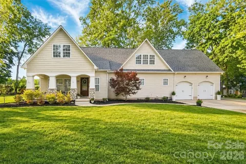 4484 Ranchway Sw Dr SW, Concord, NC 28027