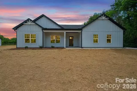 1355 Zeb Haynes Rd, Maiden, NC 28650