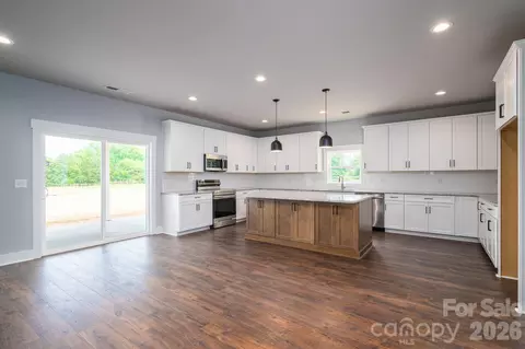 1355 Zeb Haynes Rd, Maiden, NC 28650