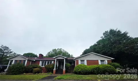 216 Country Club 5 Rd #5, Shelby, NC 28152