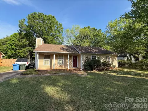 9839 Standing Wood Ct, Mint Hill, NC 28227