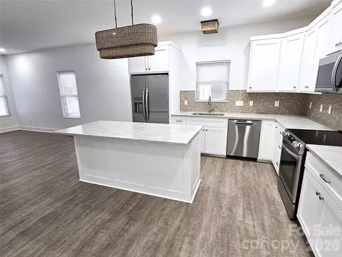 Kitchen - 768 8th Ne St NE, Hickory, NC 28601 photo 4 of 5